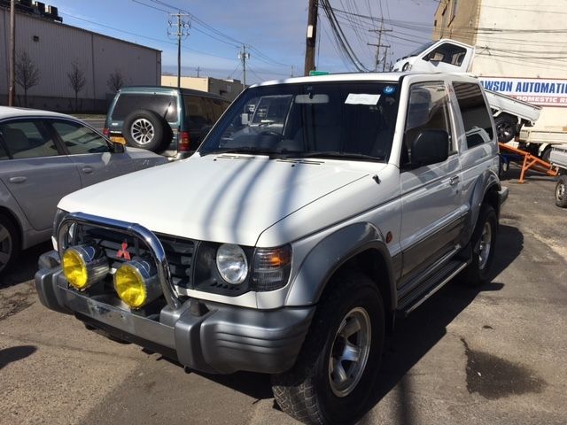 1991 Mitsubishi Montero Pajero 4WD Super Select - photo 3