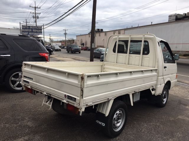 1991 Nissan Other Pickups Vanette 4x4 pickup truck - photo 7