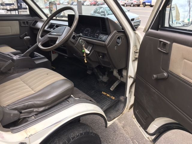 1991 Nissan Other Pickups Vanette 4x4 pickup truck - photo 9