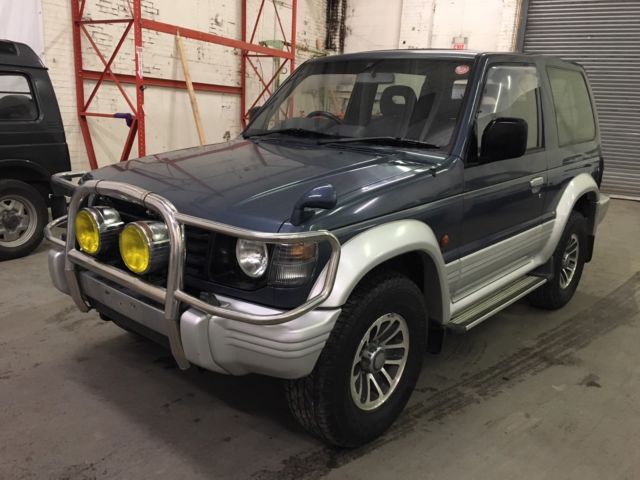 1992 Mitsubishi Pajero 4WD Manual Transmission 1 Owner 23k Miles at No Reserve - photo 3