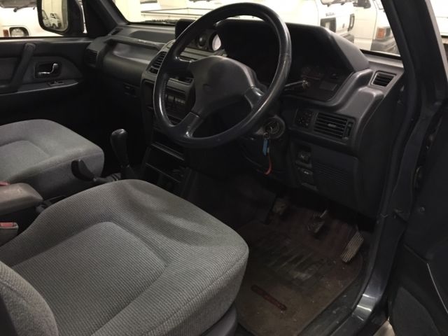 1992 Mitsubishi Pajero 4WD Manual Transmission 1 Owner 23k Miles at No Reserve - photo 9
