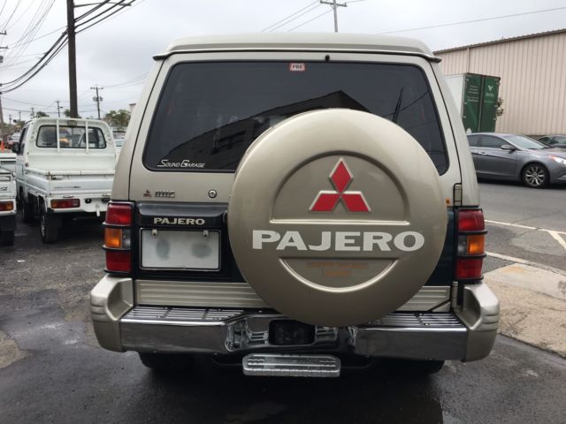 1992 Mitsubishi Pajero Super Select 4WD 1 Owner 30k Miles at No Reserve - photo 7