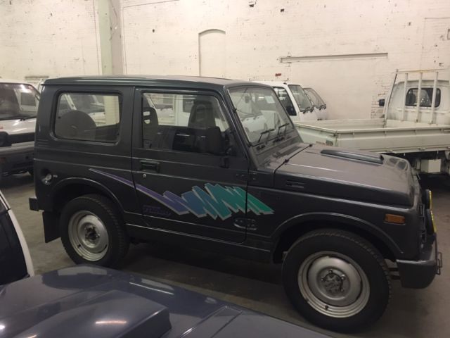 1991 Suzuki Samurai Jimny Full Option 4WD at No Reserve Auction - photo 9