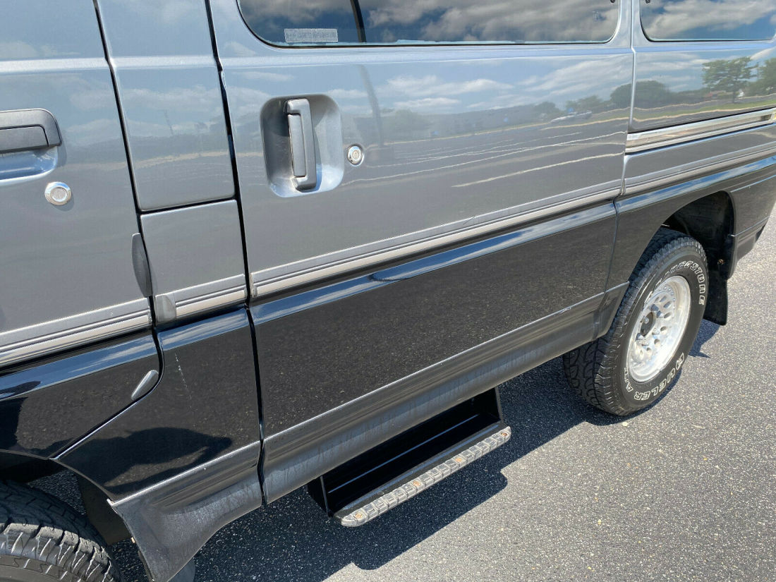 1991 Mitsubishi Delica - photo 8
