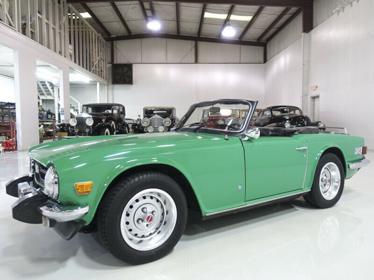 Java Green 1975 Triumph TR-6 Roadster | Numbers Matching 2.5 Litre Engine 1975 Triumph TR-6 Roadster