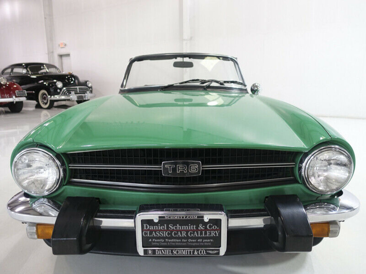 1975 Triumph TR-6 Roadster - photo 2