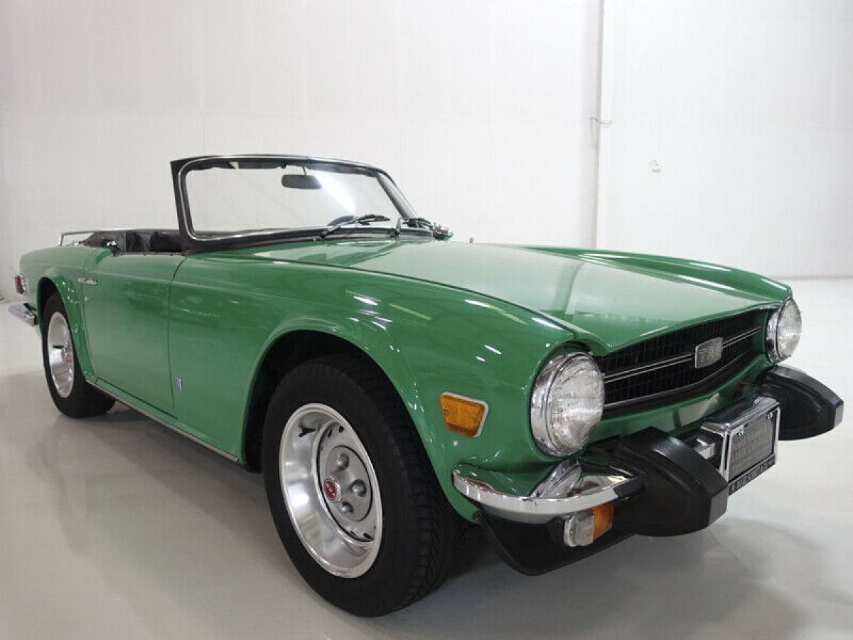 1975 Triumph TR-6 Roadster - photo 3