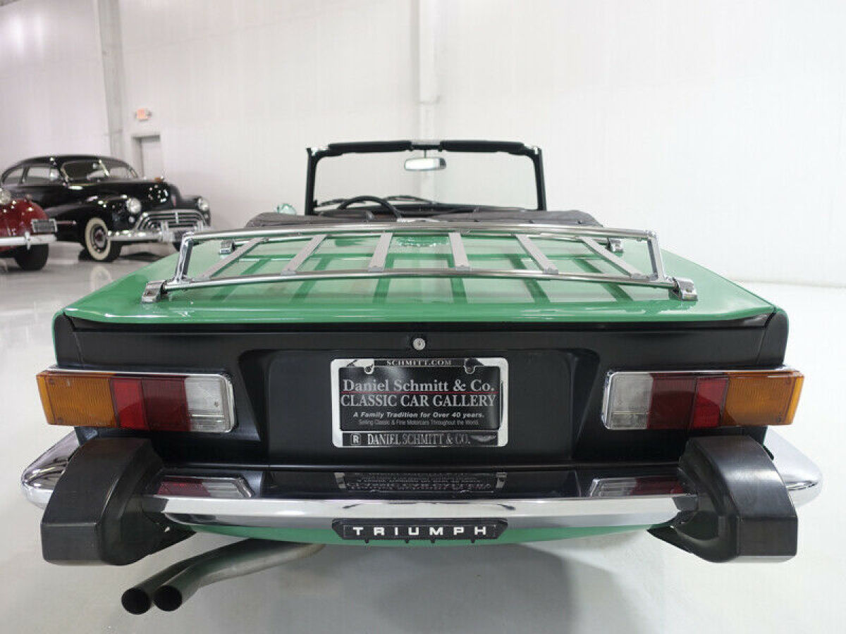 1975 Triumph TR-6 Roadster - photo 5