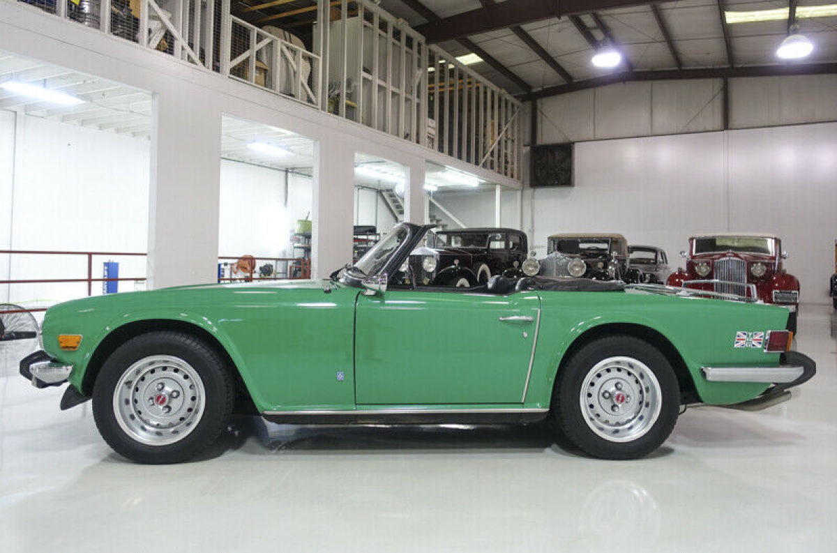 1975 Triumph TR-6 Roadster - photo 7