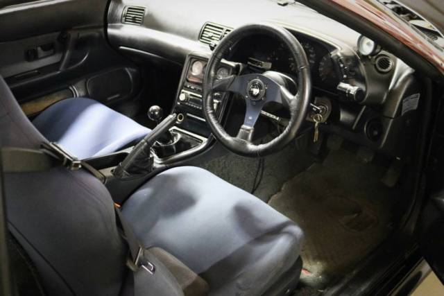 1990 Nissan GT-R Skyline - photo 13