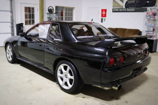 1990 Nissan GT-R Skyline - photo 2