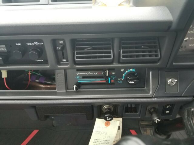 1990 Toyota Townace - photo 10