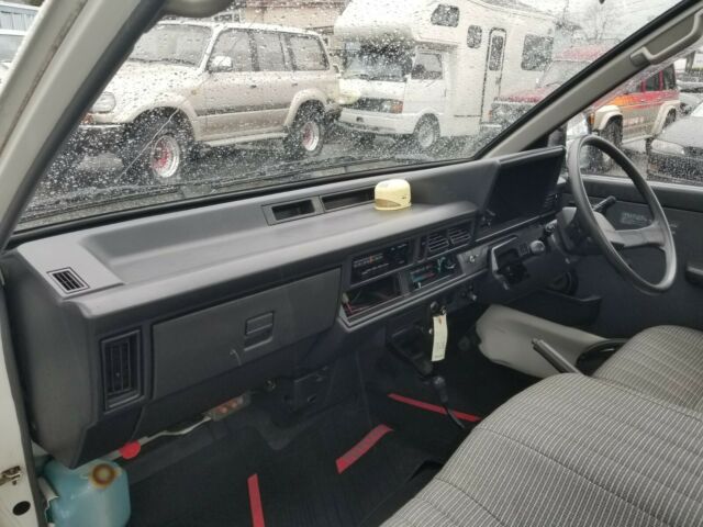 1990 Toyota Townace - photo 8