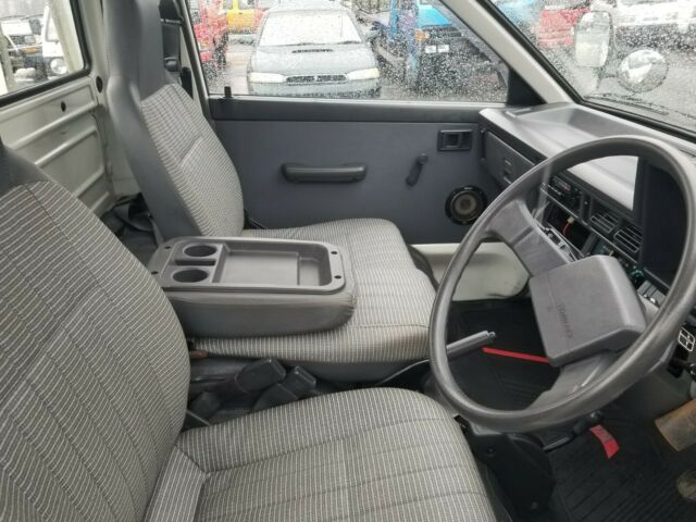 1990 Toyota Townace - photo 9