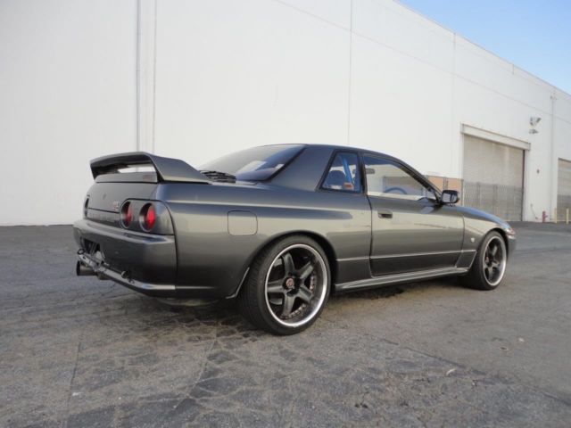 1991 Nissan GT-R -- - photo 4
