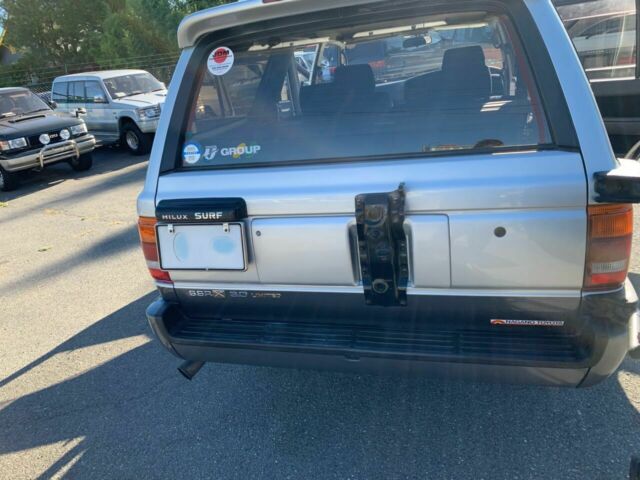 1994 Toyota Hilux SSR-X Limited - photo 12