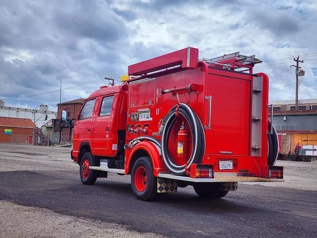 1992 Isuzu Elf Fire Truck - photo 7