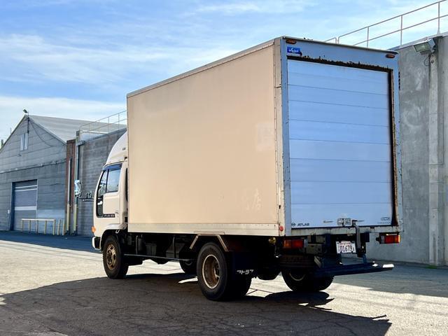 1994 Nissan Atlas 200 Box Truck - photo 3