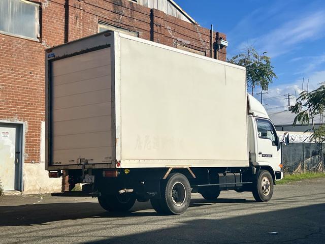 1994 Nissan Atlas 200 Box Truck - photo 4