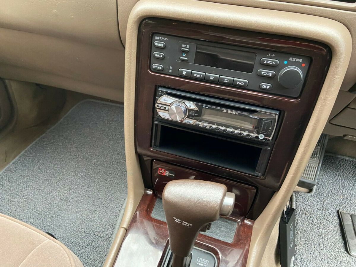 1992 Nissan Other Brougham y32 - photo 10
