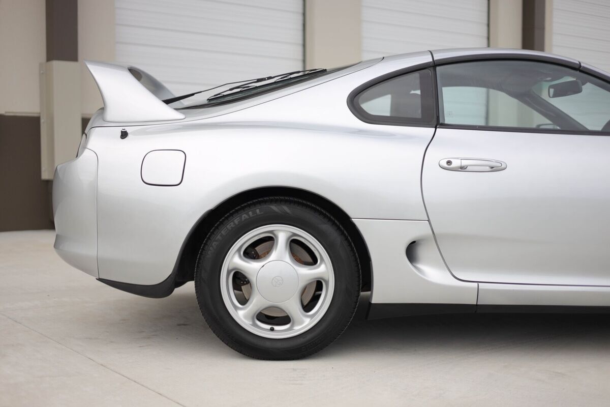 1993 Toyota Supra - photo 9