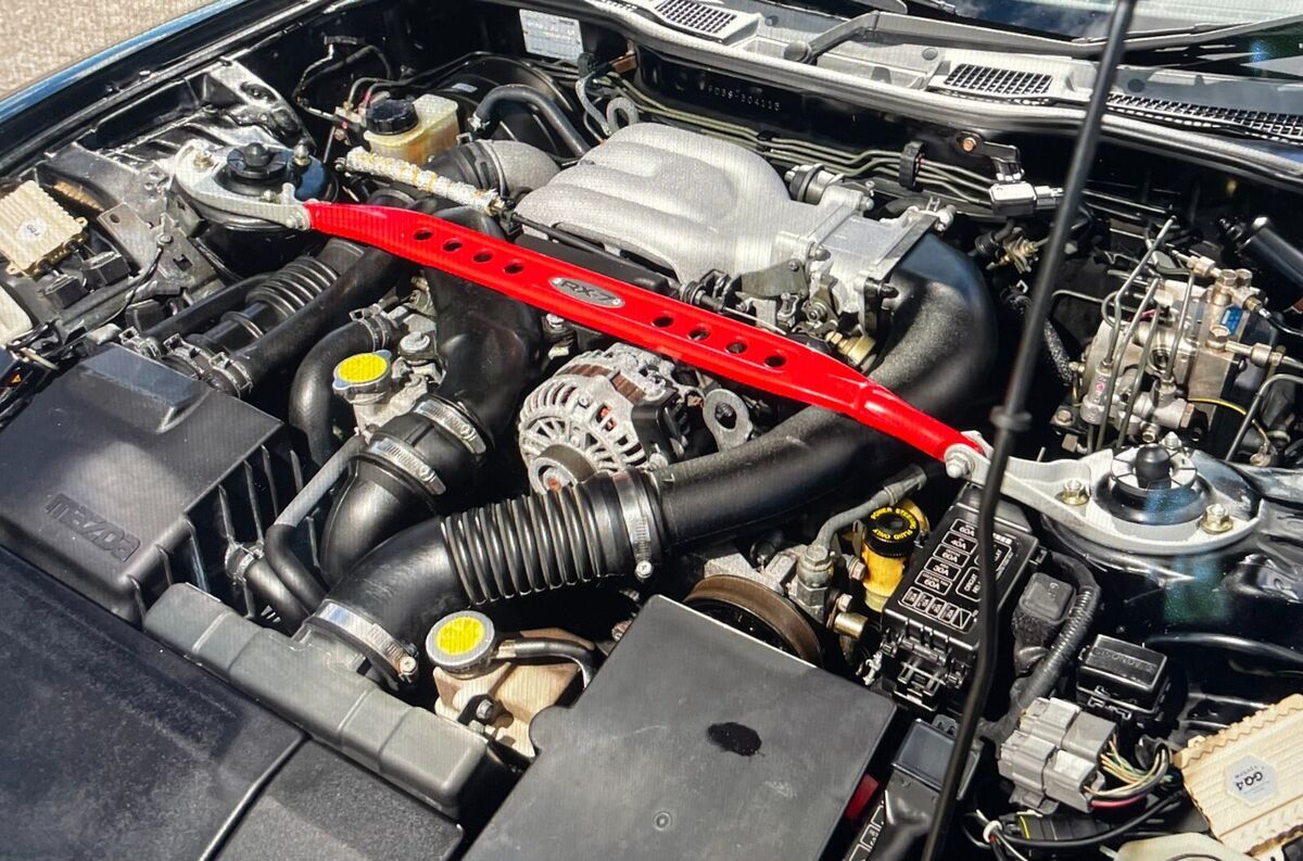 1900 Mazda RX-7 - photo 12