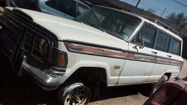 1970 Jeep Cherokee - photo 2