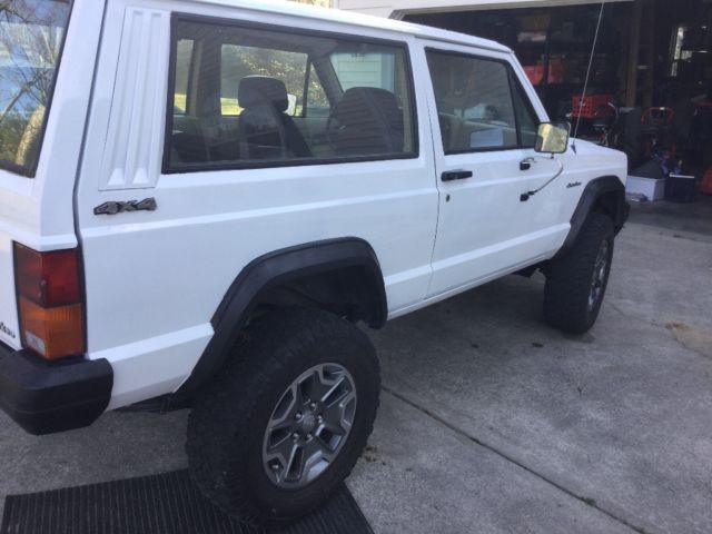 1989 Jeep Cherokee - photo 6