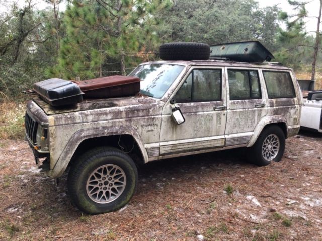 Jeep Cherokee Laredo body, frame, interior, accessories NO ENGINE/Transmission 1990 Jeep Cherokee Laredo 4-Door 2WD