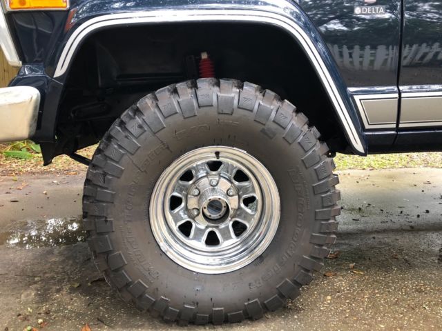 1982 Jeep Cherokee Laredo - photo 5