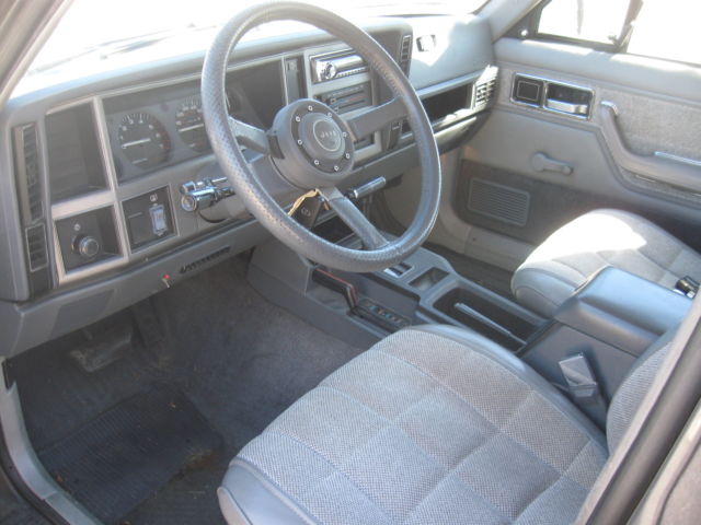 1989 Jeep Cherokee Laredo Sport Utility 4-Door - photo 4