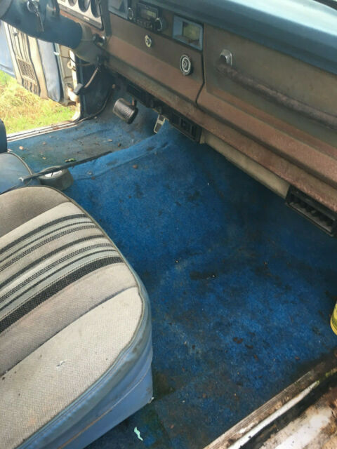 1979 Jeep Cherokee -CHIEF WAGON-4x4 - photo 13
