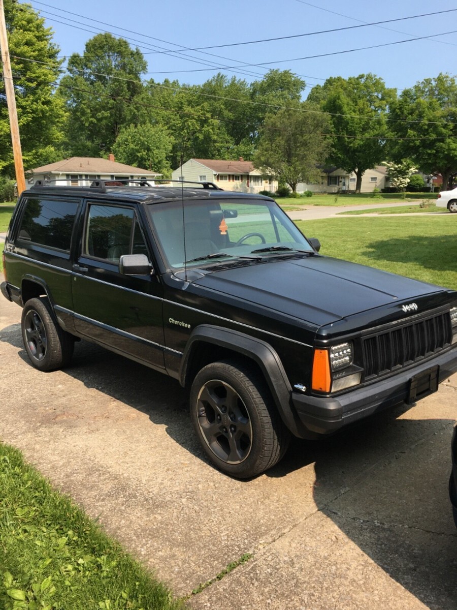 1992 Jeep Cherokee - photo 2