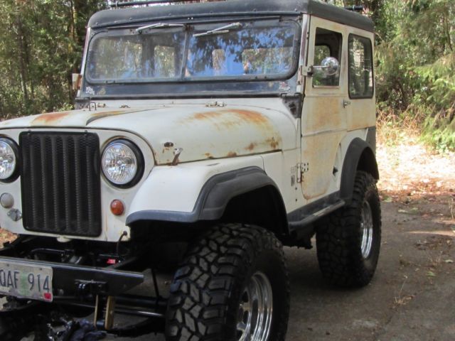 jeep CJ R.V. overdrive 4x4 v-6 Headers New Tires new Lift 1966 Jeep CJ