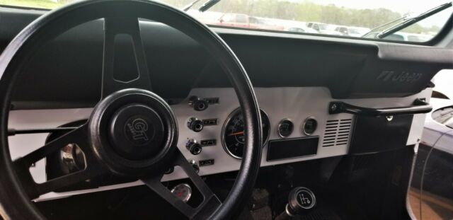 1983 Jeep CJ Limited - photo 9