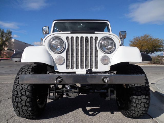 1983 Jeep CJ CJ7 - FACTORY AIR - FUEL INJECTION - photo 6