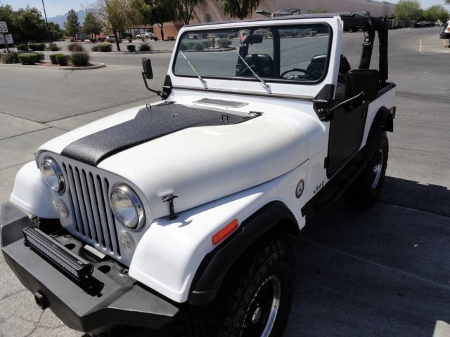 1976 Jeep CJ CUSTOM BUILT - RESTORED - IT'S FAST & FUN - photo 6