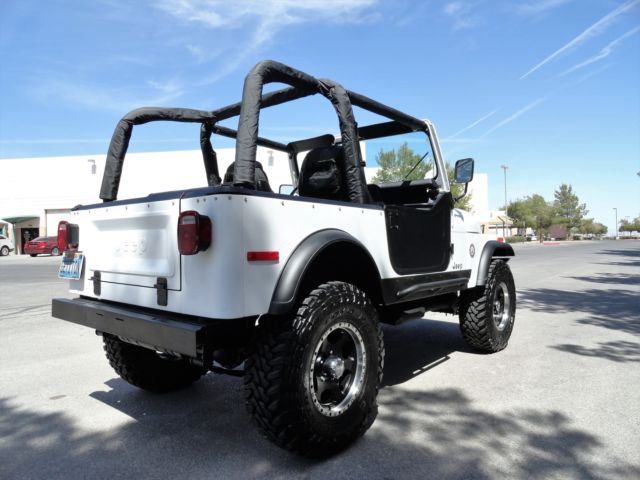 1976 Jeep CJ CUSTOM BUILT - RESTORED - IT'S FAST & FUN - photo 9