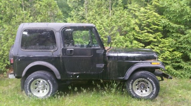 jeep cj7 with cj7 v8 for parts 1983 Jeep CJ LAREDO