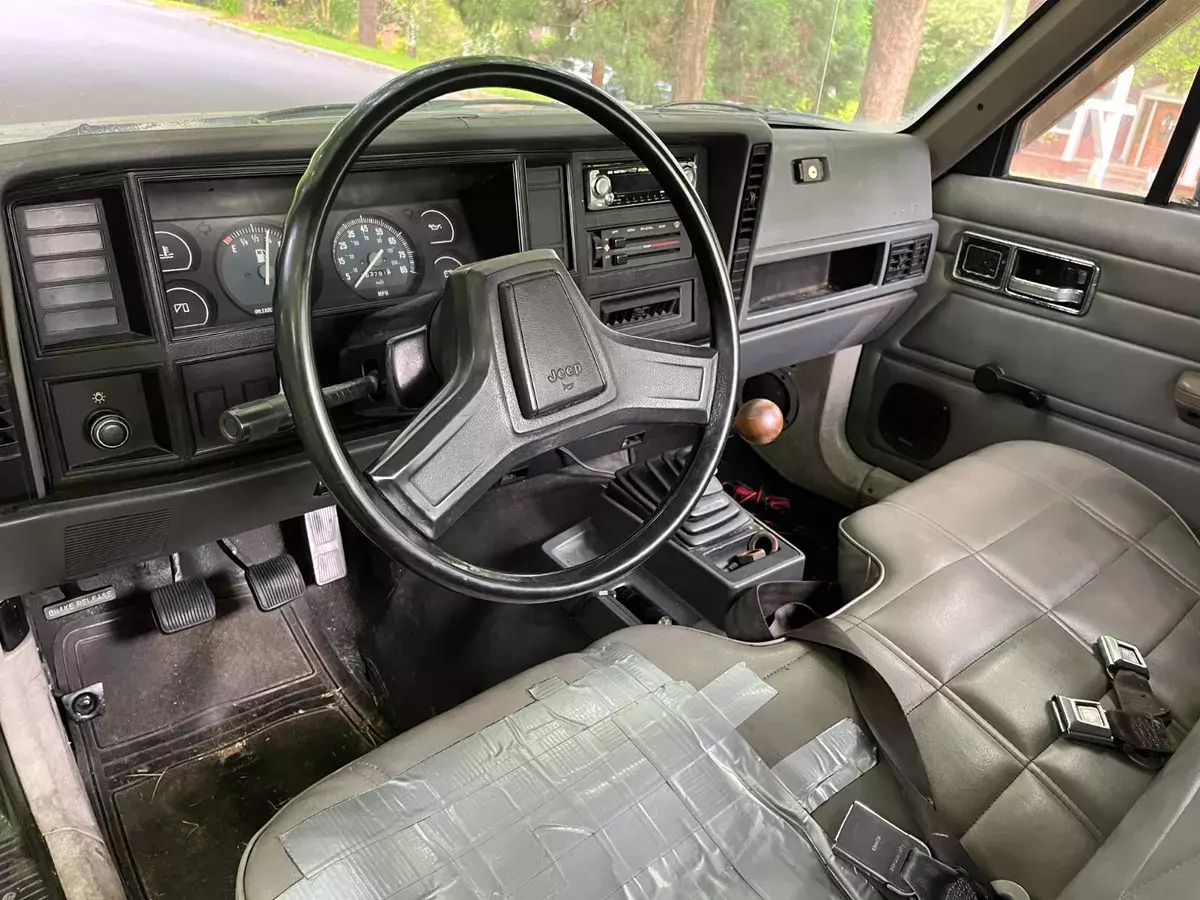 jeep comanche 1987, 4speed manual, 4cyl 2.5L/150 CID 1988 Jeep Comanche
