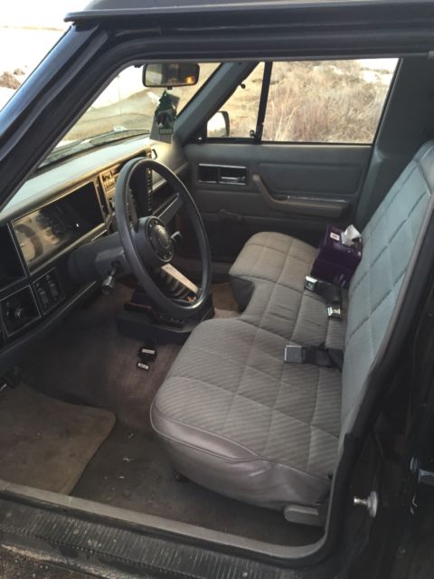 1990 Jeep Comanche - photo 3
