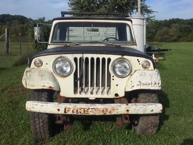 Jeep commando Parts Car 1/2 Cab 1968 Jeep Commando
