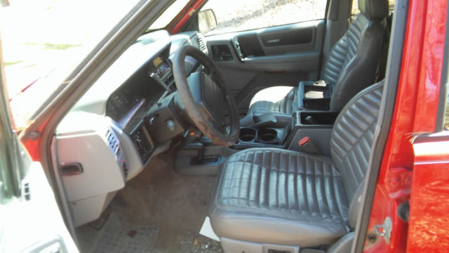 1994 Jeep Cherokee Laredo - photo 6