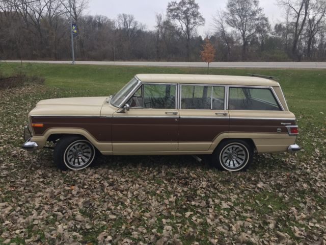jeep grand wagoneer 1975 1975 Jeep Wagoneer Wagoneer