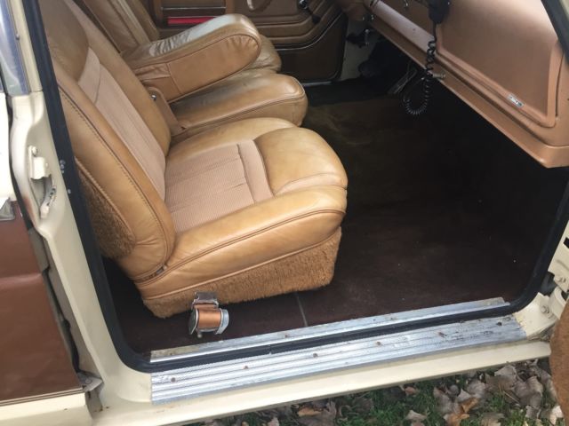 1975 Jeep Wagoneer Wagoneer - photo 11