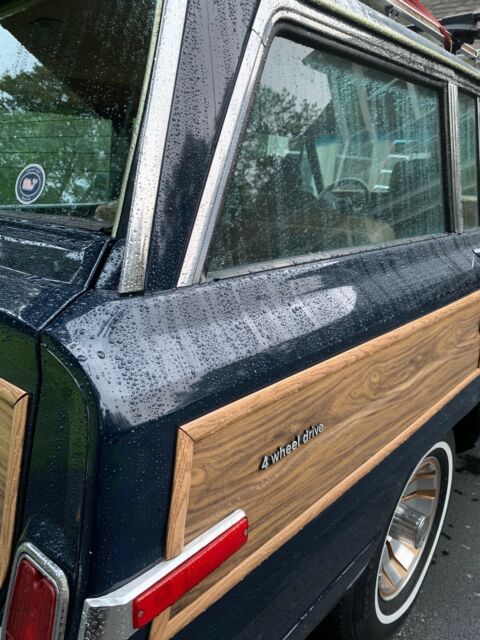 1986 Jeep Wagoneer - photo 10