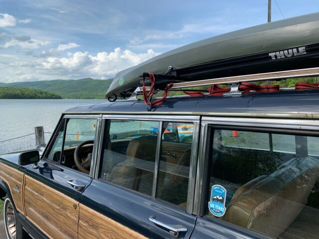 1986 Jeep Wagoneer - photo 4