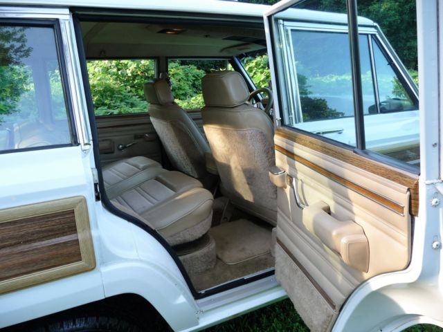 1991 Jeep Wagoneer - photo 11