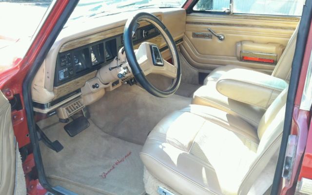 1987 Jeep Wagoneer Jeep grand wagoneer 4x4 Low miles 97k. Classic. Suv - photo 12