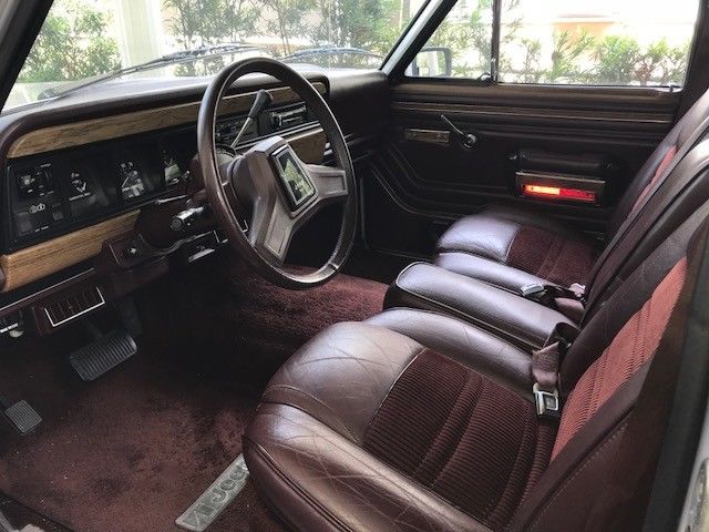 1989 Jeep Wagoneer - photo 3